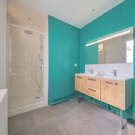 Apartment Le Royaume - Parking Reims